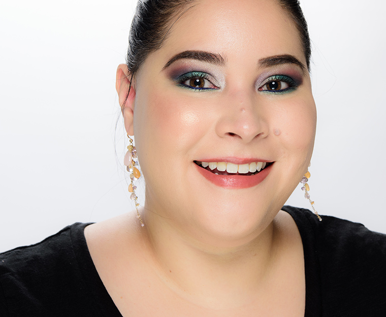Huda Beauty Rich #1 Glow Obsessions Highlighter