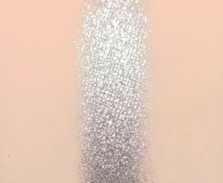 <p class="text-center">Natasha Denona Chromatic (04M) Metallic Eye Shadow</p>