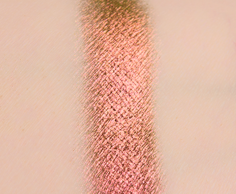 <p class="text-center">Pat McGrath Blitz Sextreme EYEdols Eyeshadow</p>