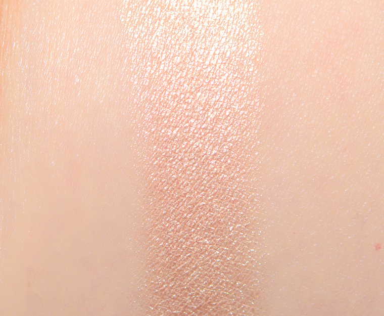 <p class="text-center">Pat McGrath Skinshow Nude Xtasy EYEdols Eyeshadow</p>