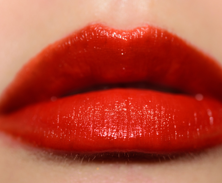 <p class="text-center">Urban Decay Olvera Vice Hydrating Lipstick</p>