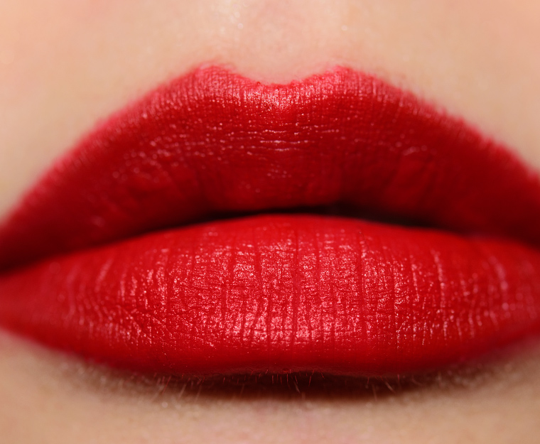 <p class="text-center">YSL Rouge Paradoxe (21) The Slim Velvet Radical Matte Lipstick</p>