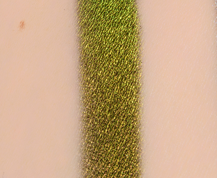 <p class="text-center">Adept ACI27 Eyeshadow</p>