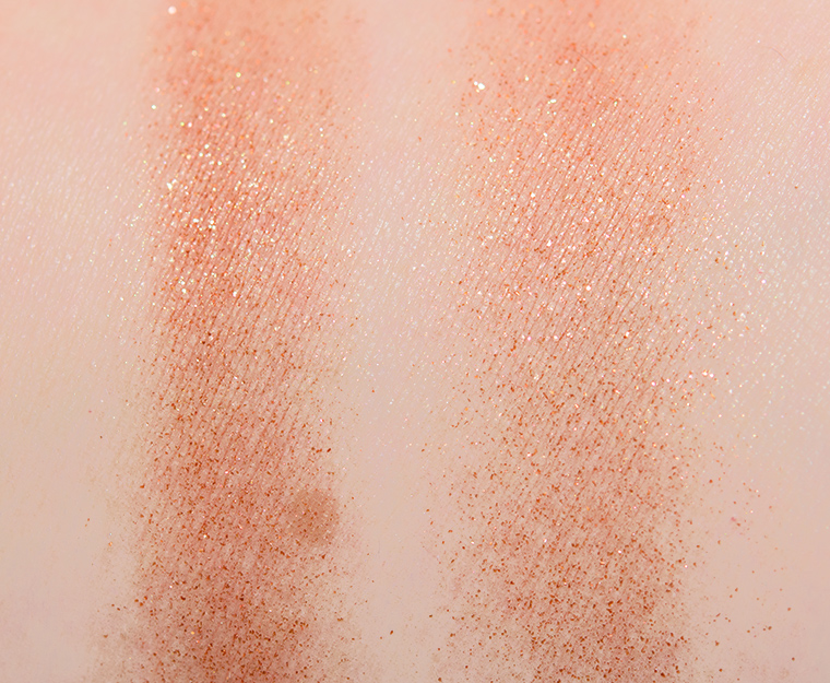 <p class="text-center">Fenty Beauty Hot Chocolit Diamond Bomb All-Over Diamond Veil</p>