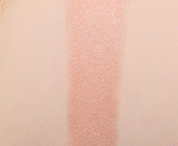 <p class="text-center">Fenty Beauty Vanilla Cake Eyeshadow</p>