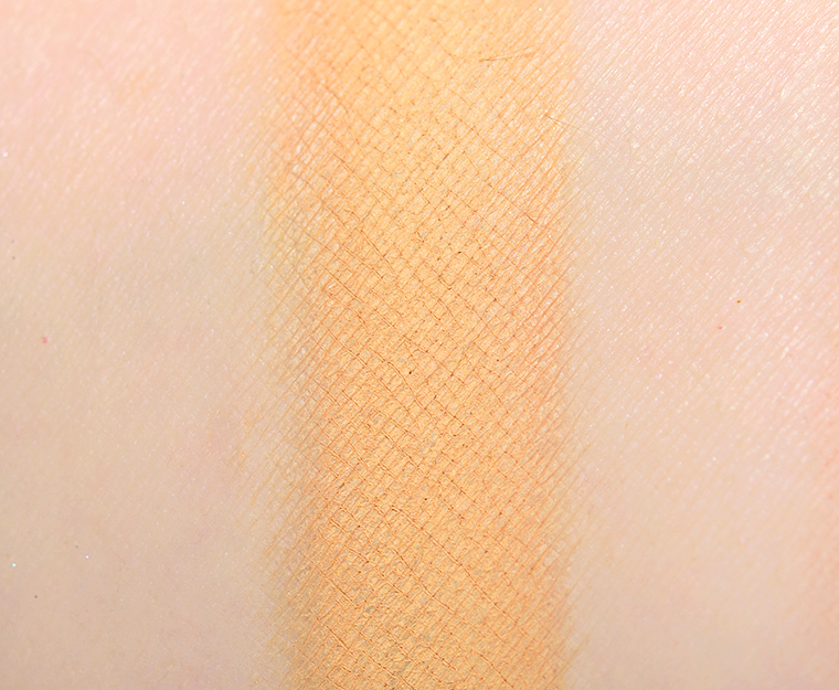 <p class="text-center">Huda Beauty Tiger #6 Eyeshadow</p>