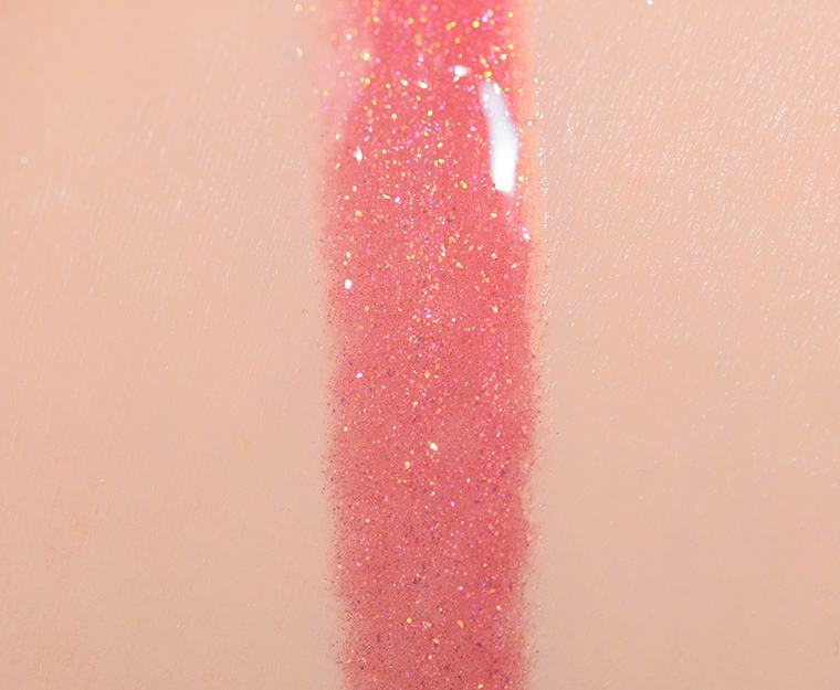 <p class="text-center">Tom Ford Beauty Honeyed Coral Gloss Luxe</p>