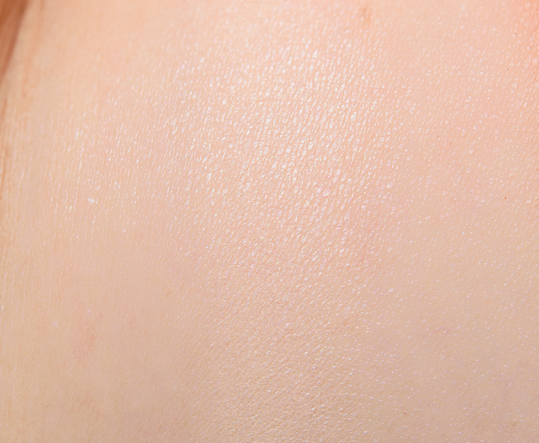 <p class="text-center">Too Faced Flour Power Eyeshadow</p>