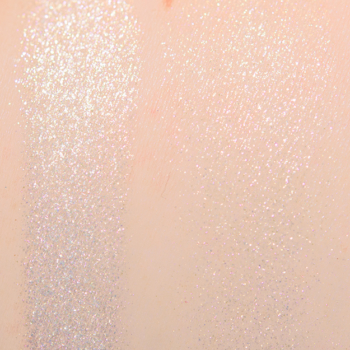 Danessa Myricks Golden Eclipse Holographic Pigment