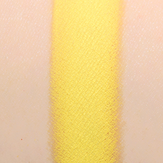 Give Me Glow It's So Fluffy Matte Pressed Shadow