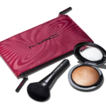 MAC Hypnotizing Holiday - Mineralize Skinfinish Kit