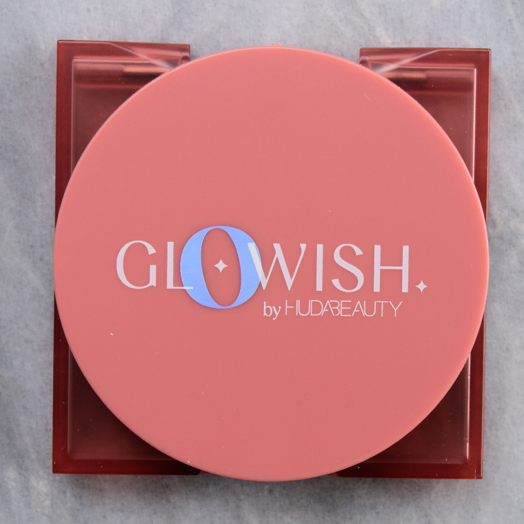 Huda Beauty Berry Juicy (03) GloWish Cheeky Vegan Blush Powder