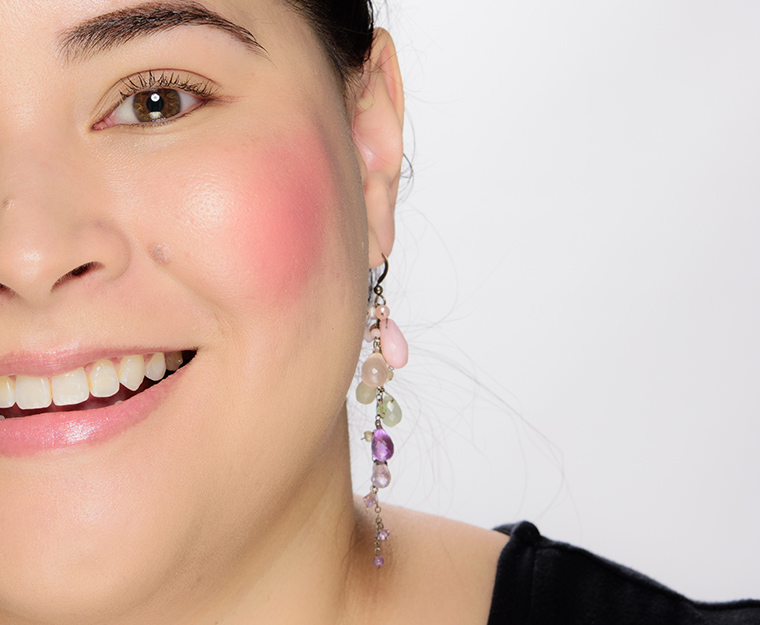 Huda Beauty Caring Coral (02) GloWish Cheeky Vegan Blush Powder