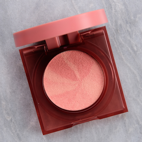 Huda Beauty Healthy Peach (01) GloWish Cheeky Vegan Blush Powder
