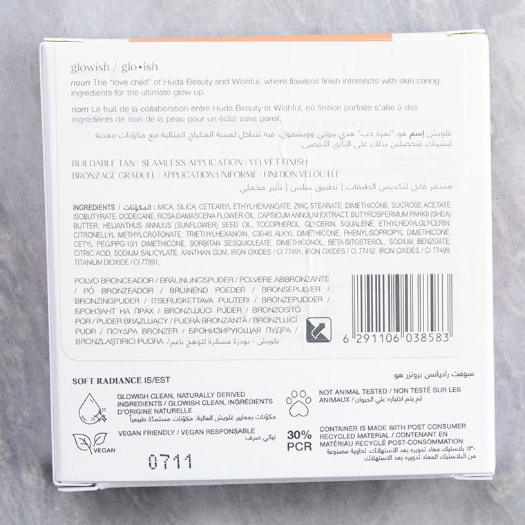 Huda Beauty Medium GloWish Soft Radiance Bronzing Powder