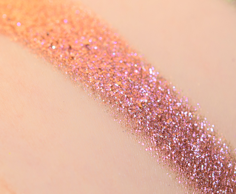 MAC Calling Your Bluff Shadeshifter Duochrome Eyeshadow