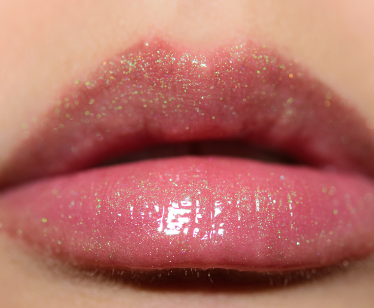 <p class="text-center">MAC Frantic Romantic Lipglass</p>