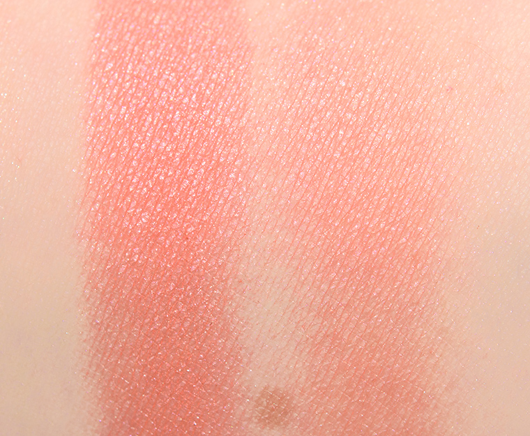 <p class="text-center">MAC Guindilla Extra Dimension Skinfinish</p>
