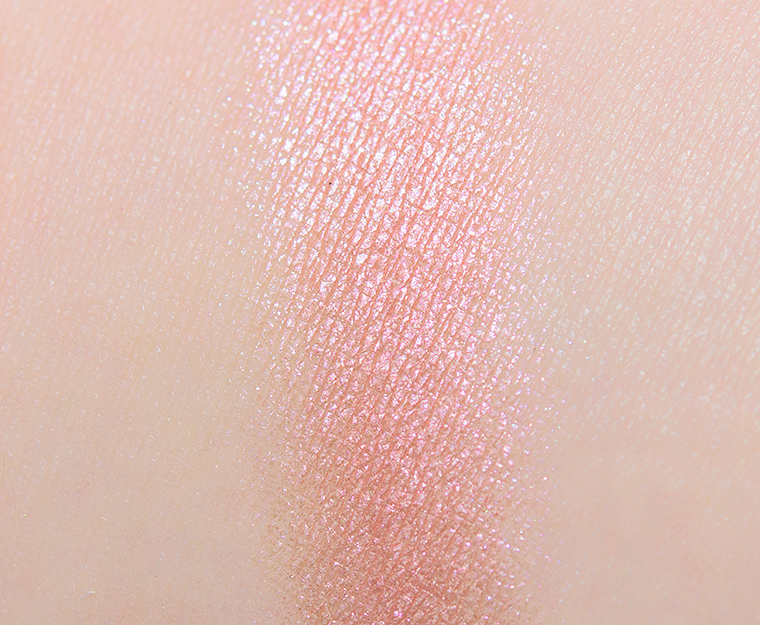 <p class="text-center">Urban Decay Call IT 24/7 Eyeshadow</p>