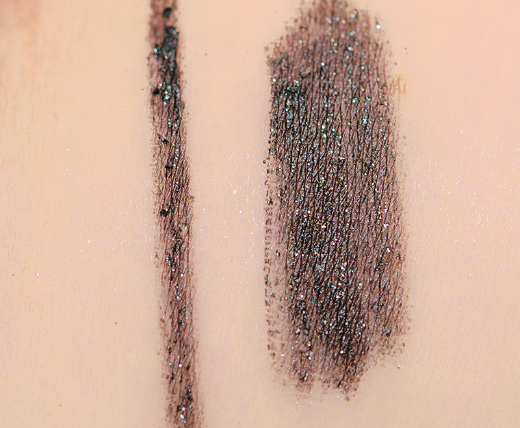<p class="text-center">Urban Decay Cosmic Speed 24/7 Glide-On Eye Pencil (Eyeliner)</p>