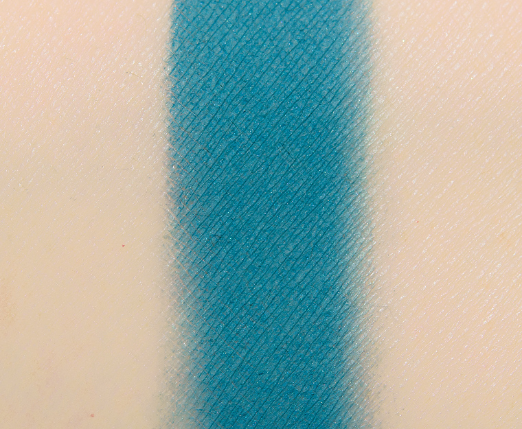 <p class="text-center">Ace Beaute Atlantis Eyeshadow</p>