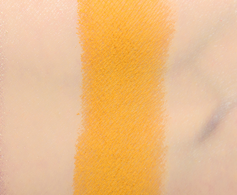 <p class="text-center">Ace Beaute Cider Pressed Pigment</p>