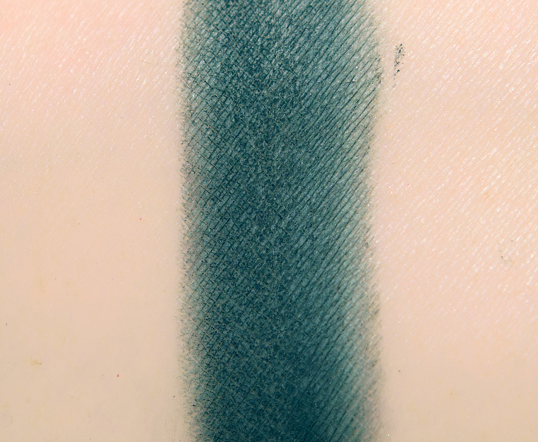 <p class="text-center">Ace Beaute Pacific Eyeshadow</p>