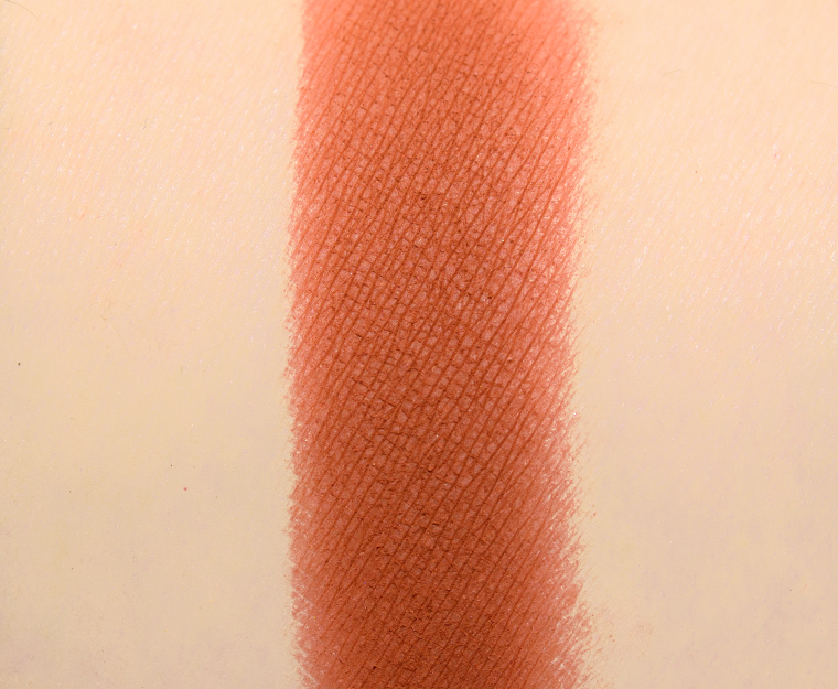<p class="text-center">Ace Beaute Safari Pressed Pigment</p>