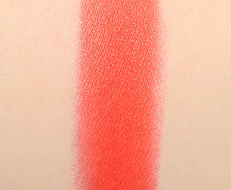 <p class="text-center">Ace Beaute Saffron Pressed Pigment</p>