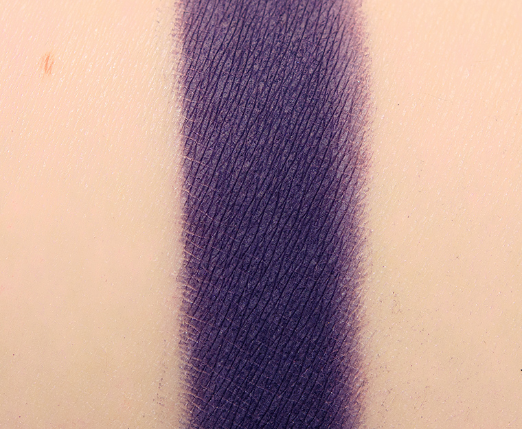 <p class="text-center">Ace Beaute Shadow Pressed Pigment</p>