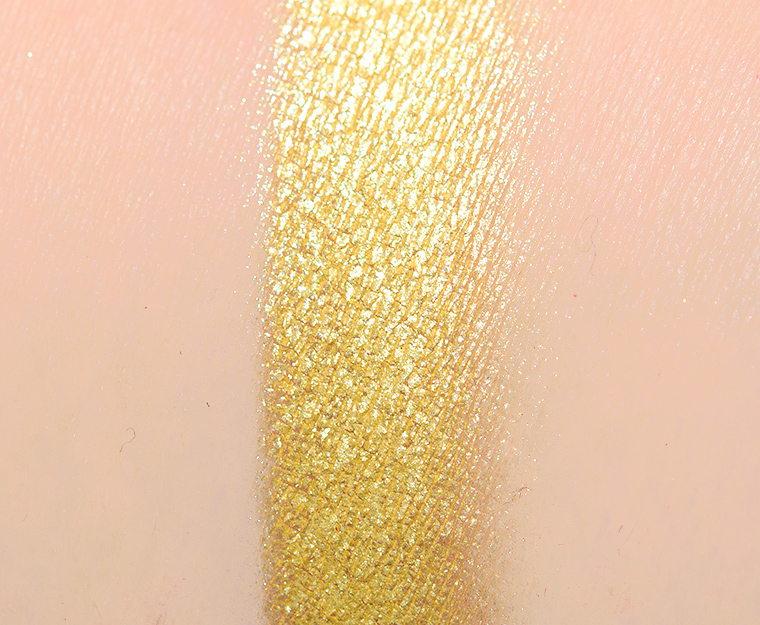 <p class="text-center">Ace Beaute Sunflower Eyeshadow</p>