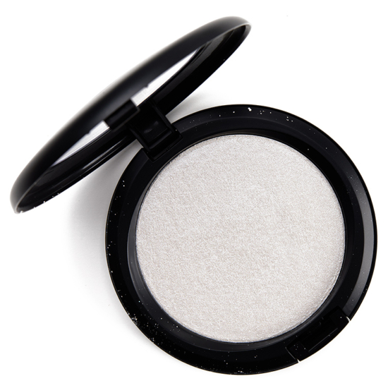 Give Me Glow Snowflake Pressed Highlighter