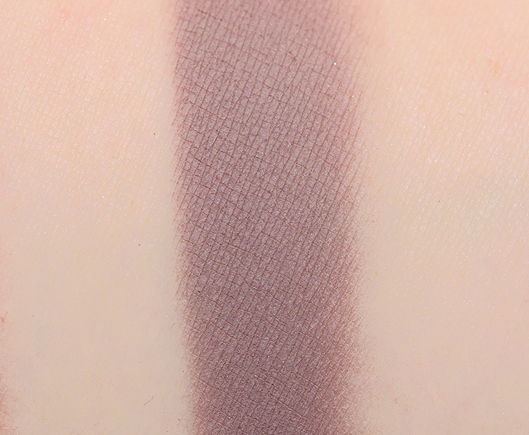 <p class="text-center">Huda Beauty Precious Eyeshadow</p>