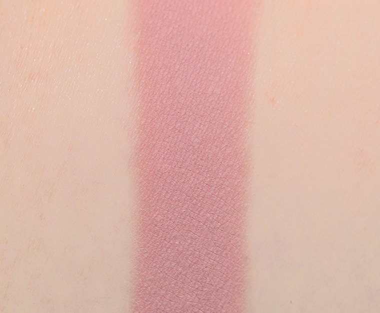 <p class="text-center">Huda Beauty Radiate Eyeshadow</p>