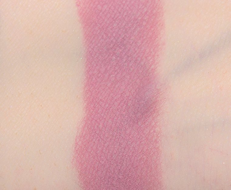 <p class="text-center">Huda Beauty Serenity Eyeshadow</p>