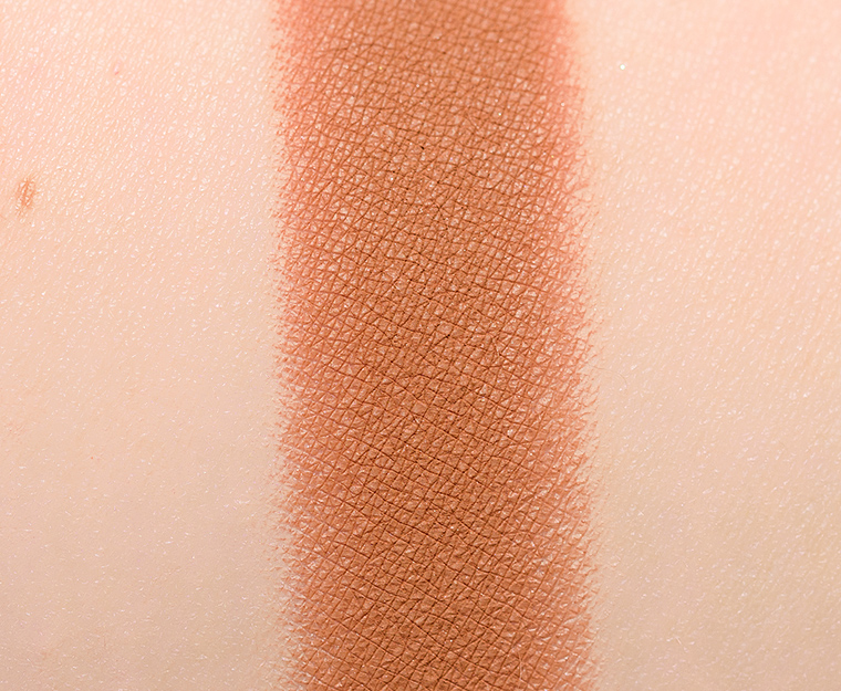 <p class="text-center">ColourPop Blankie Pressed Powder Shadow</p>