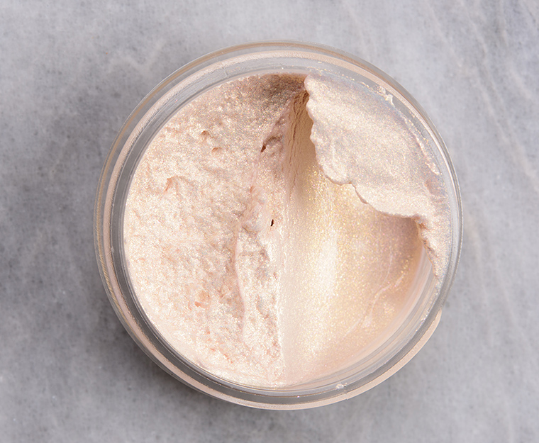 <p class="text-center">ColourPop Keep It Crisp Jelly Much Eyeshadow</p>