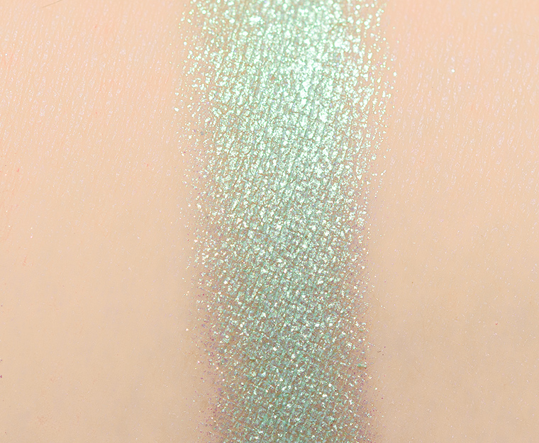 <p class="text-center">Kaleidos Aloe Cove Eyeshadow</p>