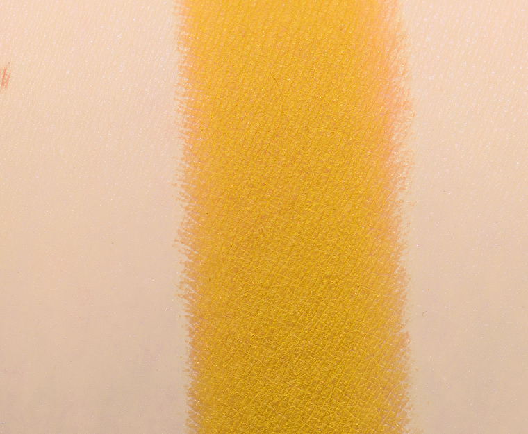 <p class="text-center">Kaleidos Golden Age Eyeshadow</p>