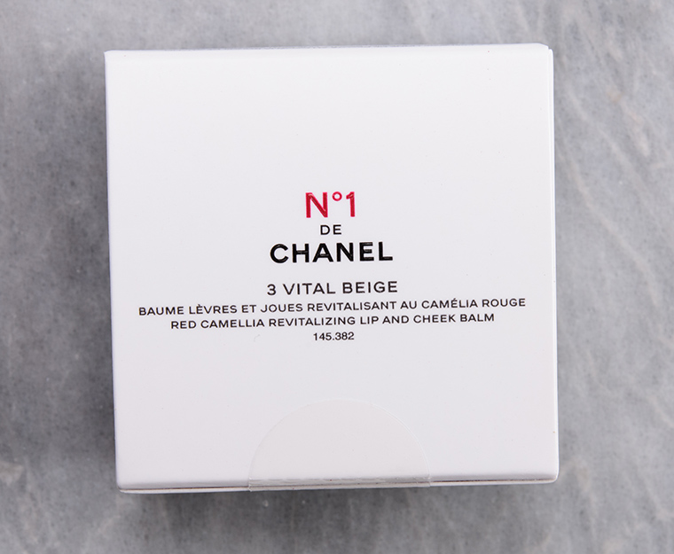 Chanel Vital Beige (3) No. 1 de Chanel Lip & Cheek Balm
