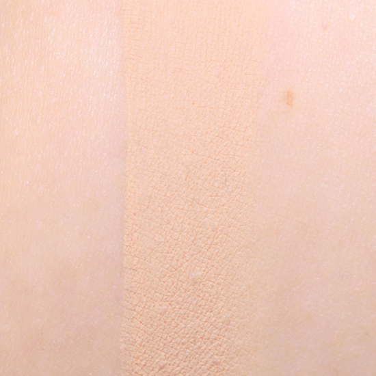 Charlotte Tilbury Nude Cashmere Matte Eyes to Mesmerise