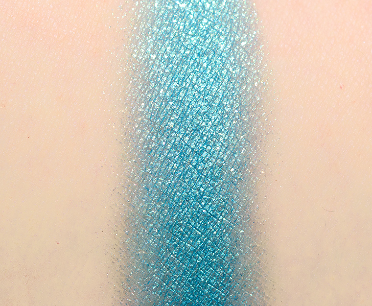 <p class="text-center">ColourPop On Set Super Shock Shadow</p>