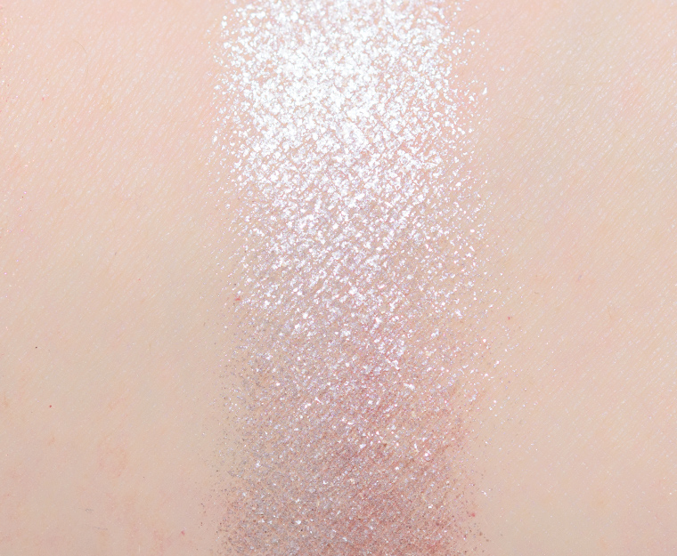 <p class="text-center">Estee Lauder Grey Haze #1 Pure Color Envy Luxe Eyeshadow</p>