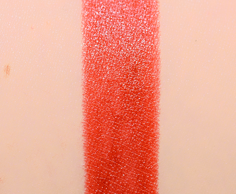 <p class="text-center">Lancome French Coeur (118) L'Absolu Rouge Cream Lipstick (2022)</p>