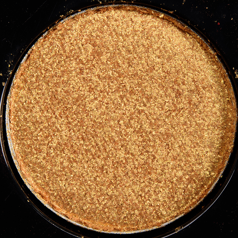 <p class="text-center">MAC Made My Fortune Dazzleshadow Extreme</p>