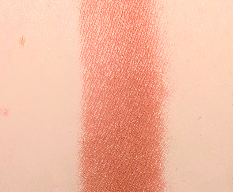 <p class="text-center">Vieve Source Eyeshadow</p>