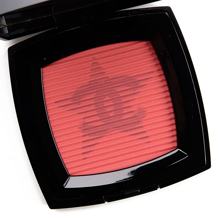 Chanel Corail Etoile Blush Comete Soft Glow Blush