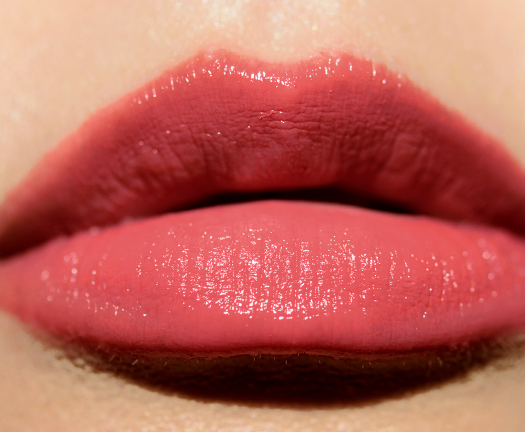 <p class="text-center">ColourPop Let's Jet Glowing Lip</p>