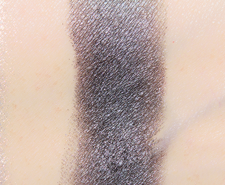 <p class="text-center">ColourPop Triple Threat Pressed Powder Shadow</p>