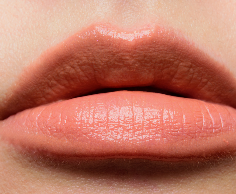 Giorgio Armani Sand (111) Lip Maestro